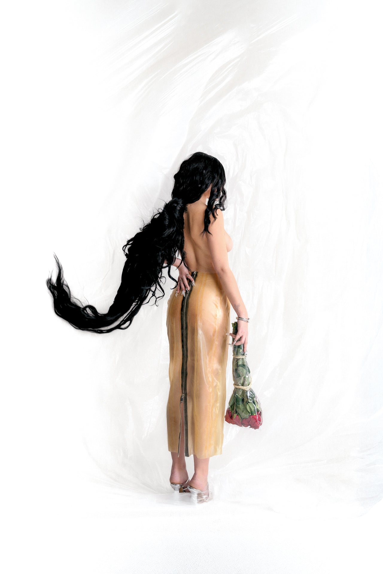 UNFOLDING 舒展 - The Becoming